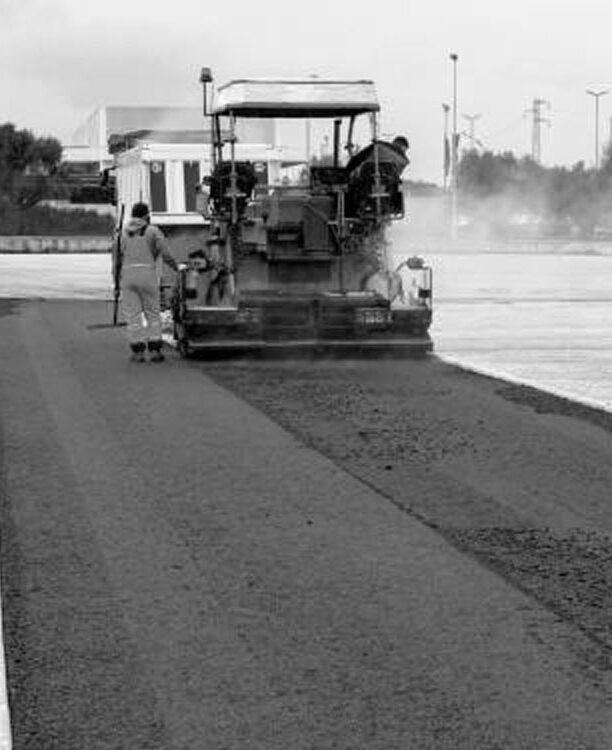 Hot-Regeneration-of -Asphalt-Technology
